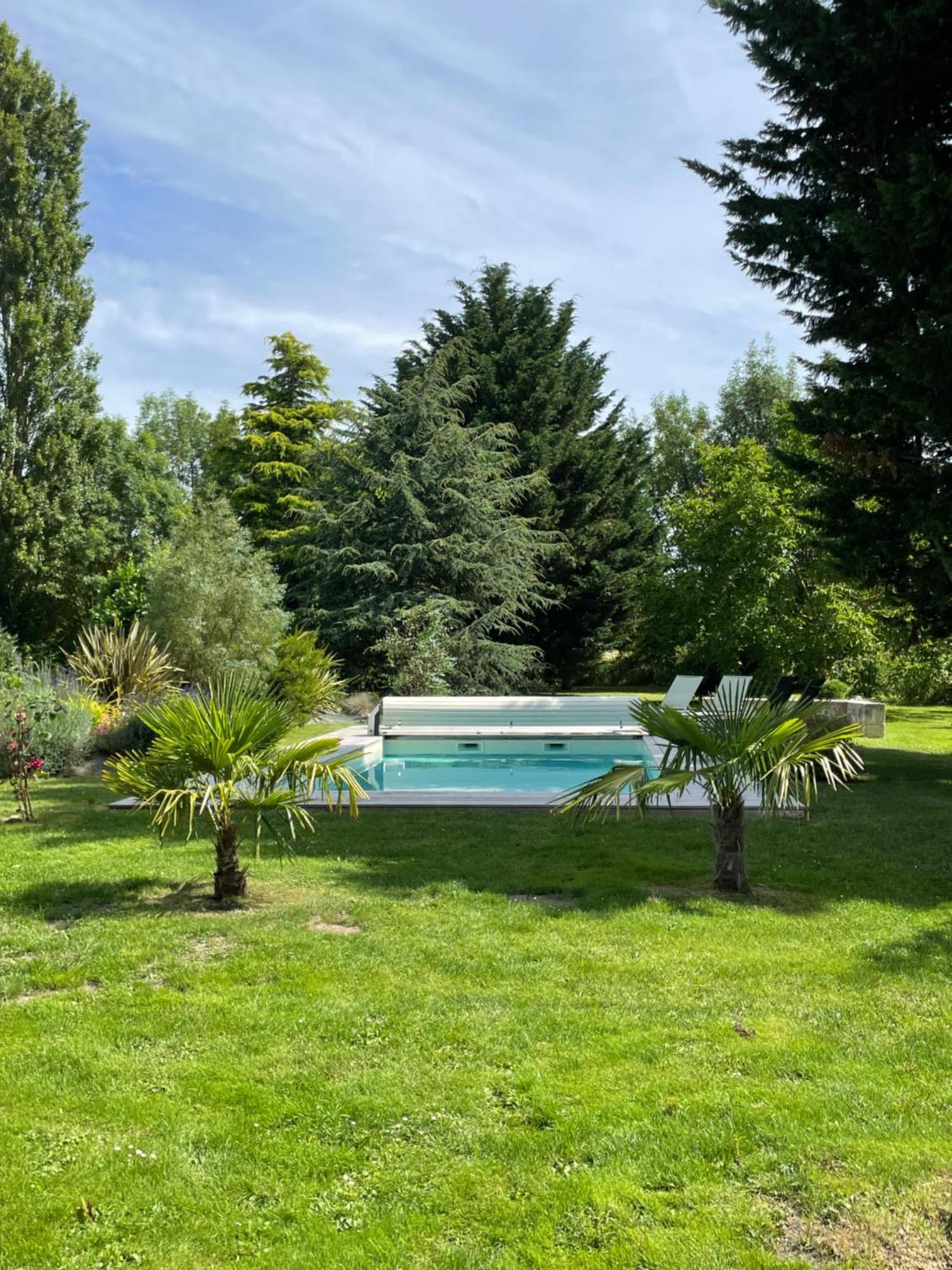 Chambres D Hotes Avec Piscine Et Spa La Foliere Saumur Villebernier Bagian luar foto